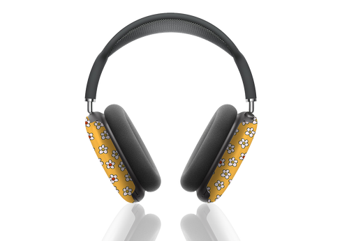 Smiley Yellow Airpod Max Case